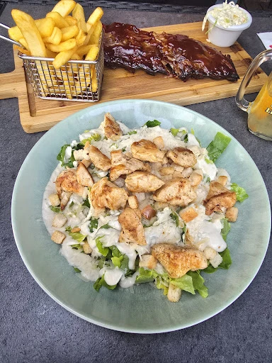 Moe's Roadhouse – Hauptbahnhof